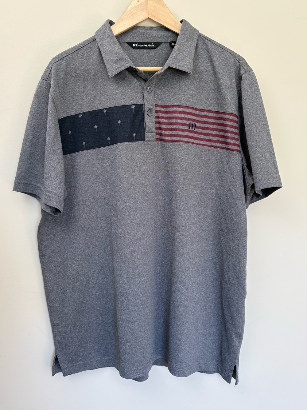 Travis Mathew Out For The Night Short Sleeve Polo Gray Patriotic Size XL